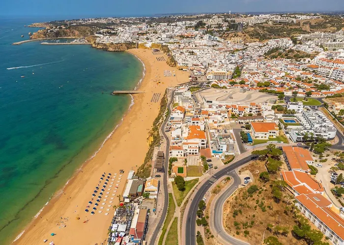 Apartment Sea View Town 2 Bedroom 5 Min From The Albufeira